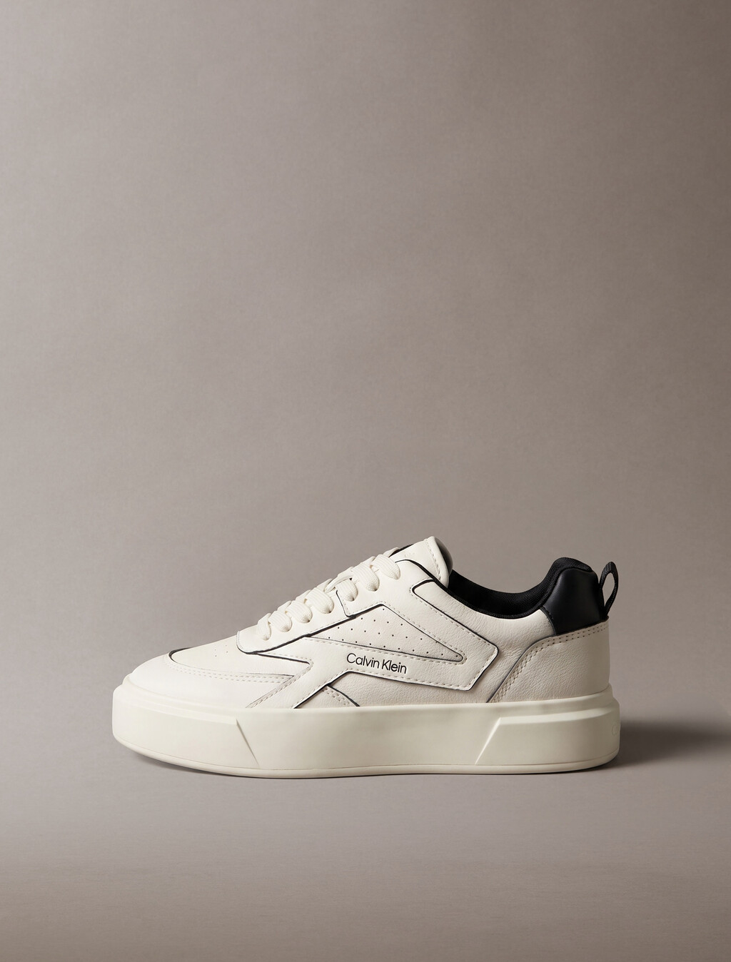Leather Signature Trainers, Marshmallow/Black, hi-res