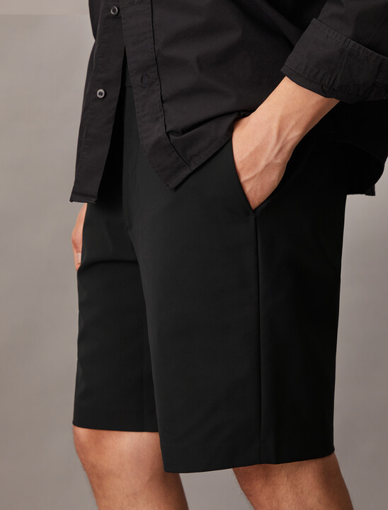 Tech Half Elastic Short