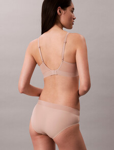 LGHT LINED TRIANGLECedar, Cedar, hi-res