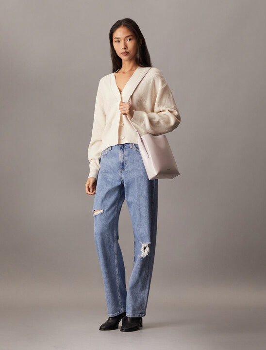 CK 紙袋皮革斜肩包