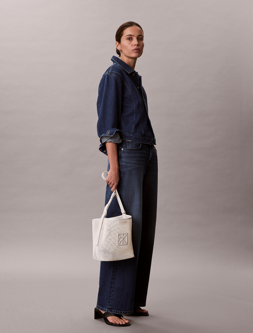 網眼標誌水桶包附萬用包, White Alyssum, hi-res