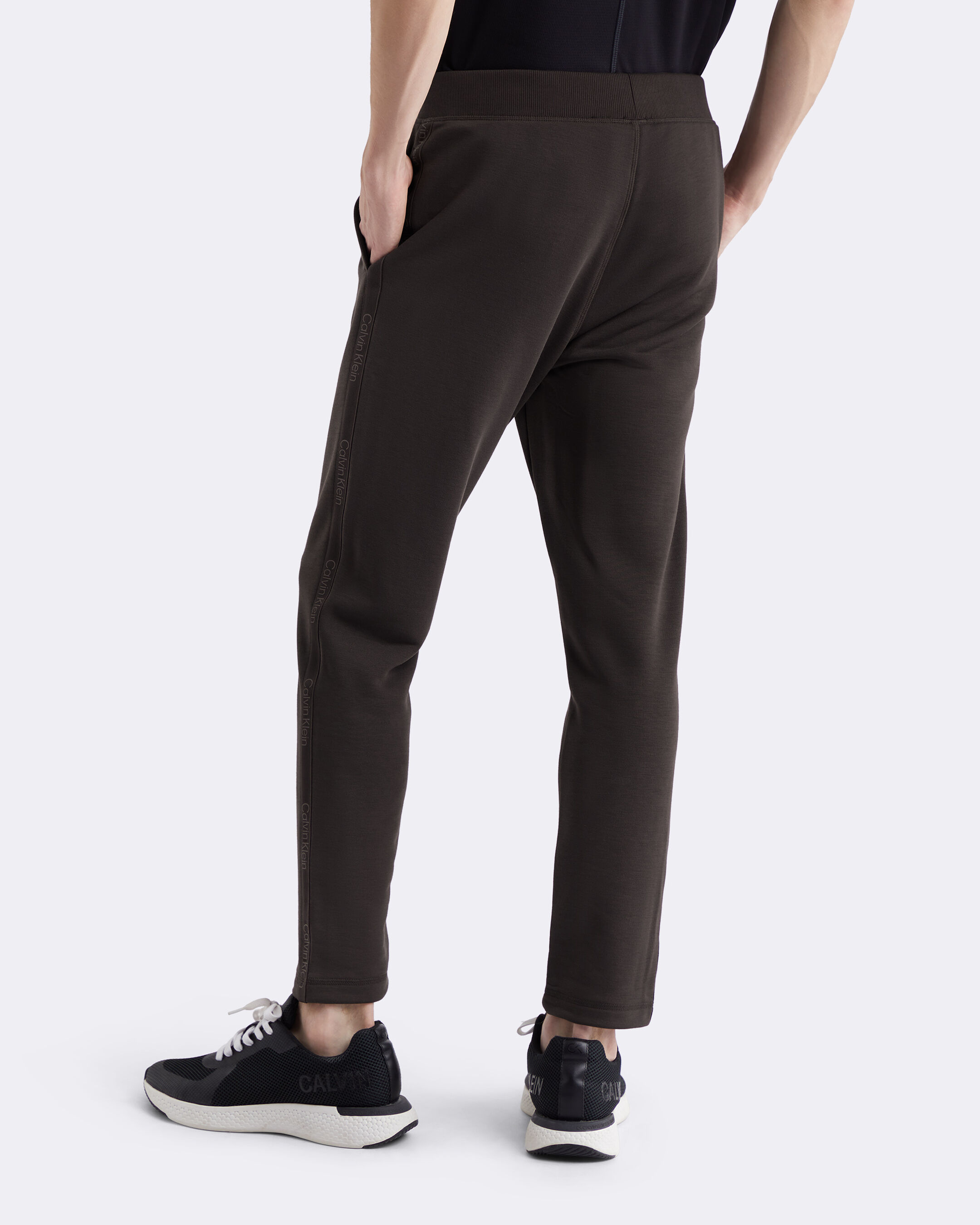 Calvin klein cheap performance jogger pants