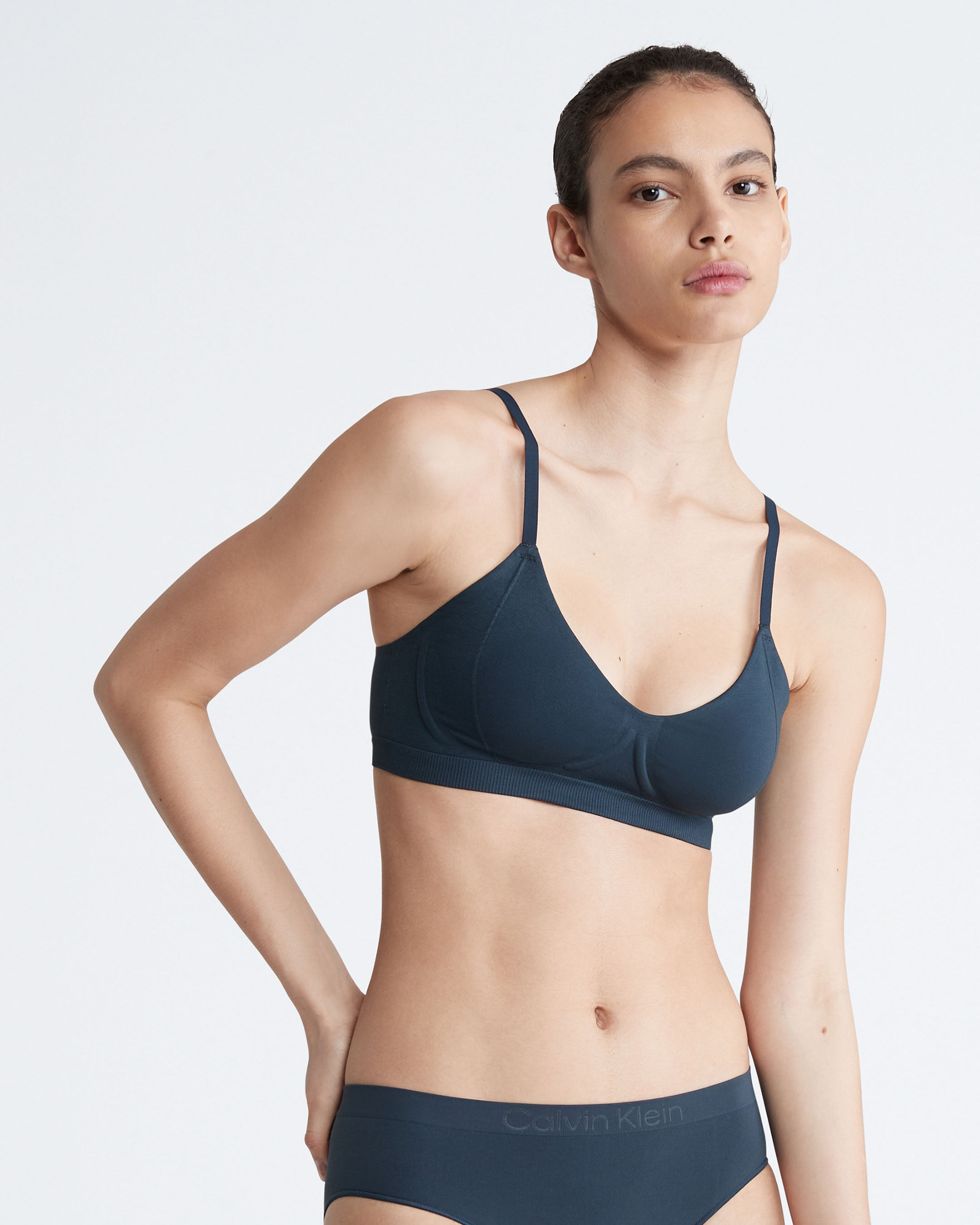 Calvin klein tonal logo lightly lined top bralette