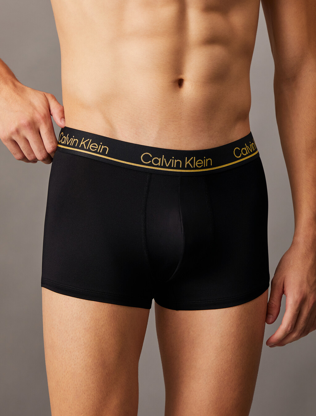 3 件套組 CK Micro Plus Holiday 低腰平口內褲, black w gold, hi-res