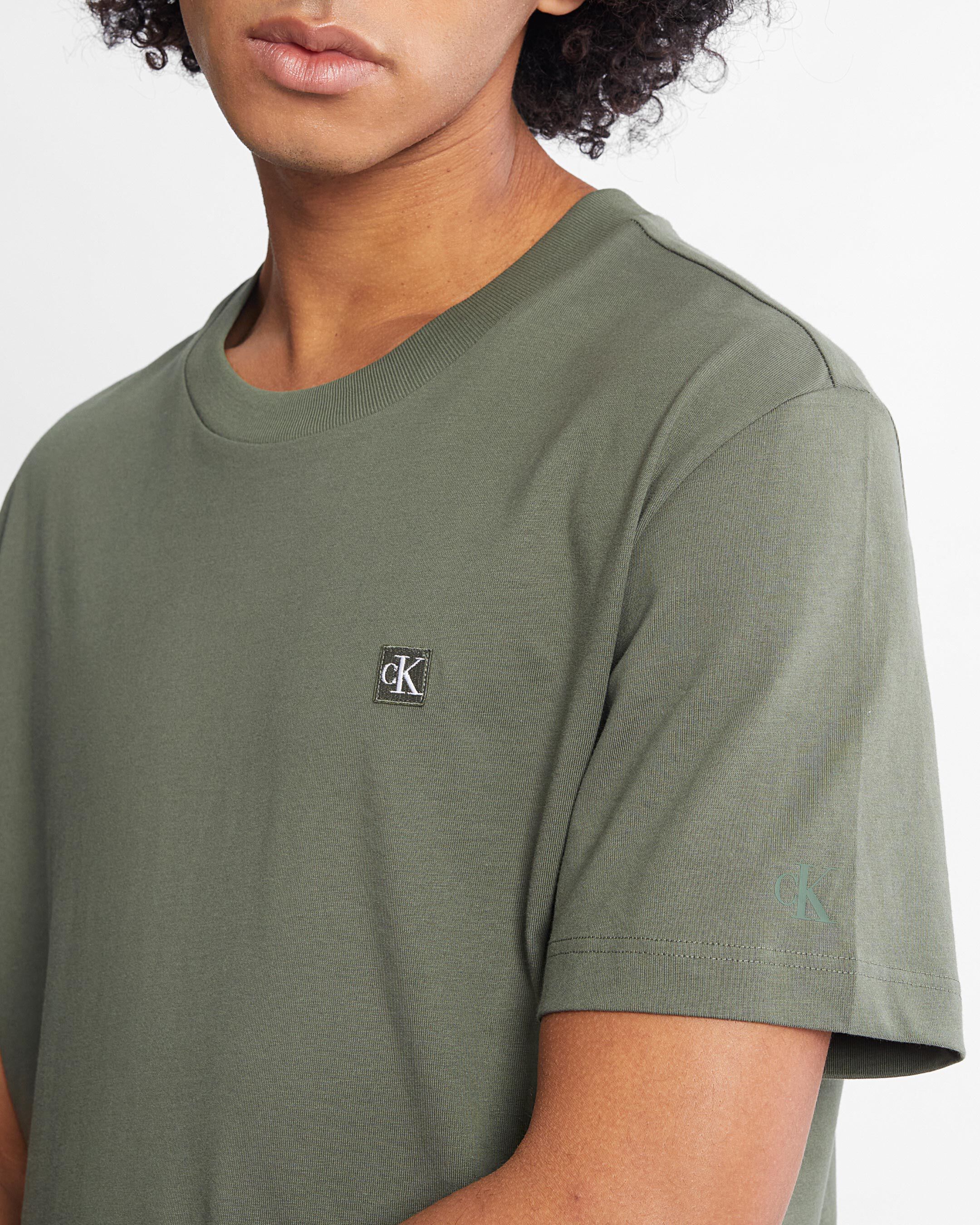 Calvin klein shop neck logo
