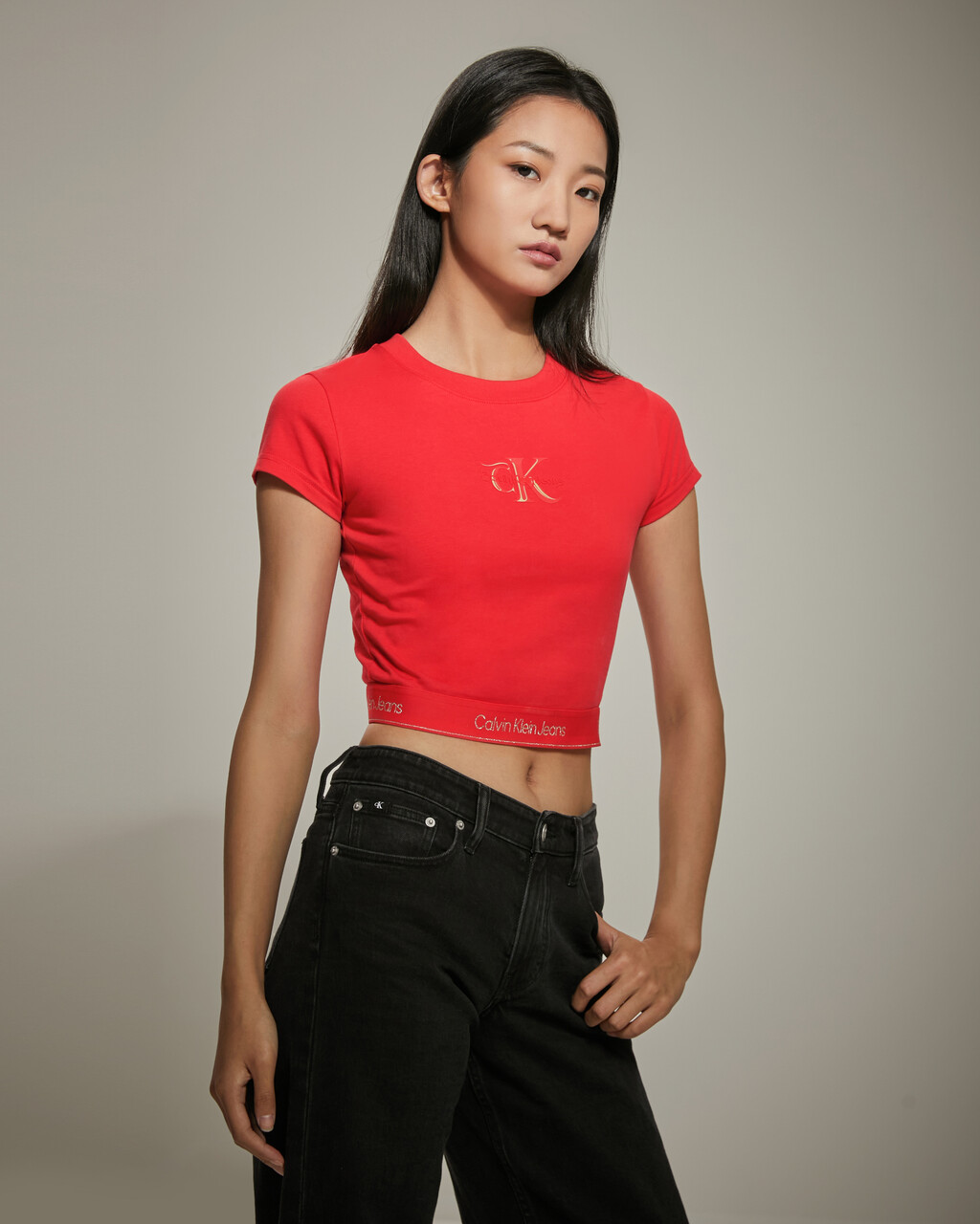 龍年標誌底帶 T 恤, Chinese Red, hi-res