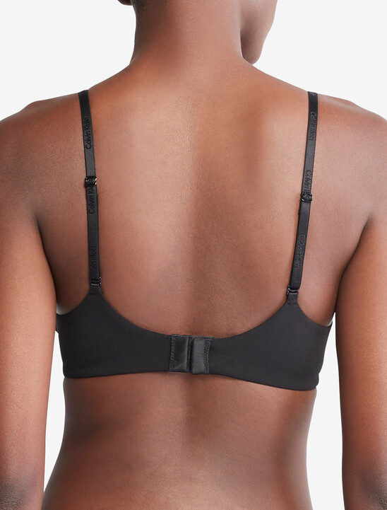 Form to Body 薄墊無鋼圈胸罩