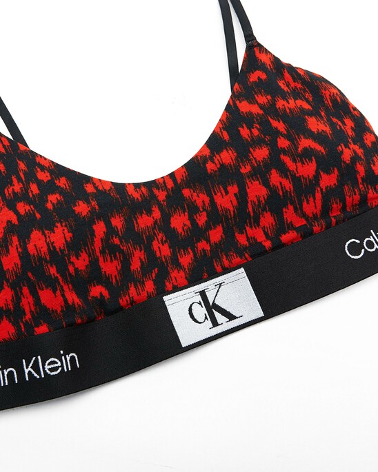 CALVIN KLEIN 1996 薄墊無鋼圈胸罩