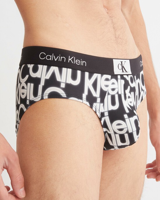 CALVIN KLEIN 1996 超細纖維低腰三角褲