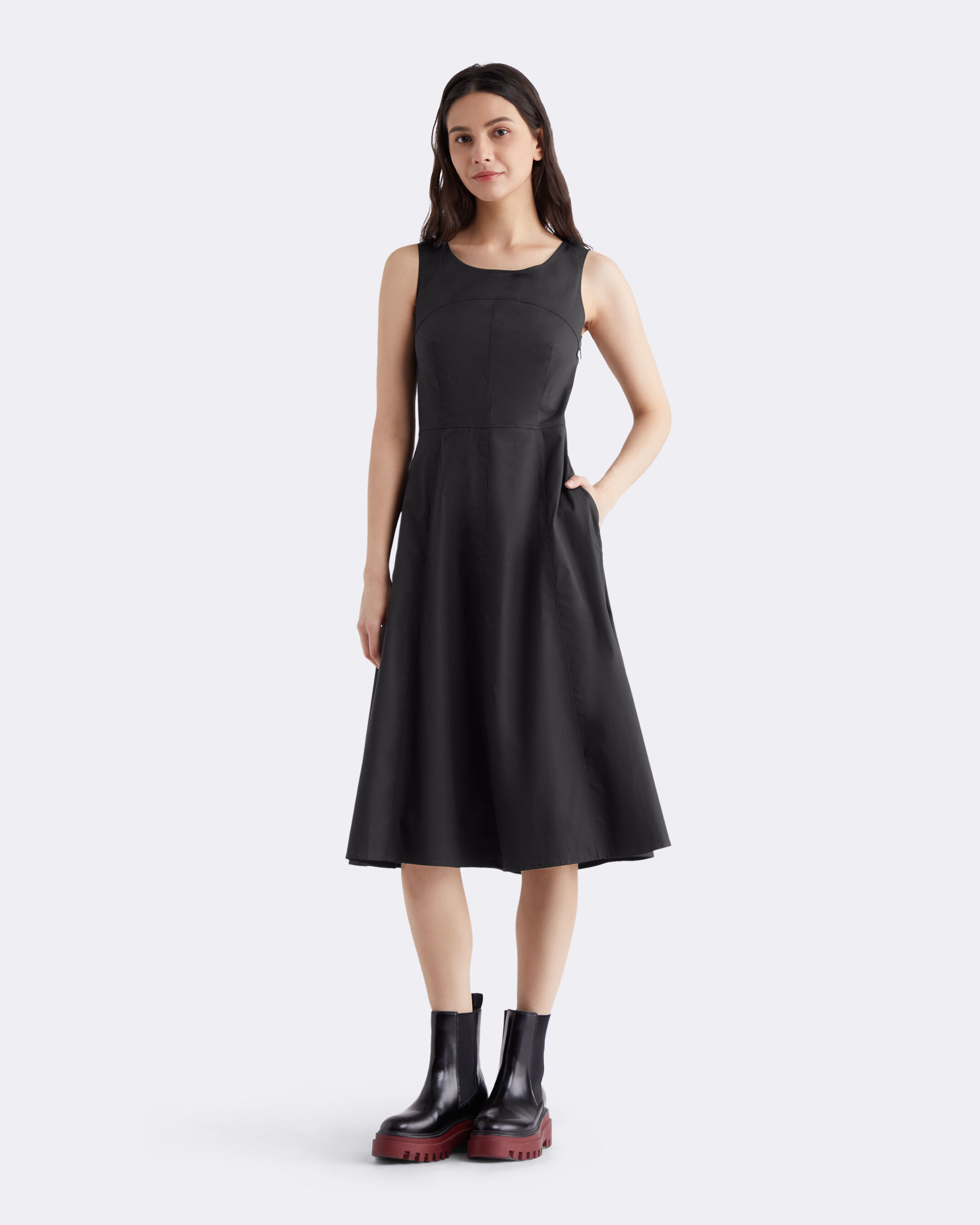 【ご予約品】 Dress Maxi Buckle Back | Taiwan Klein Calvin | black 外付光学式ドライブ