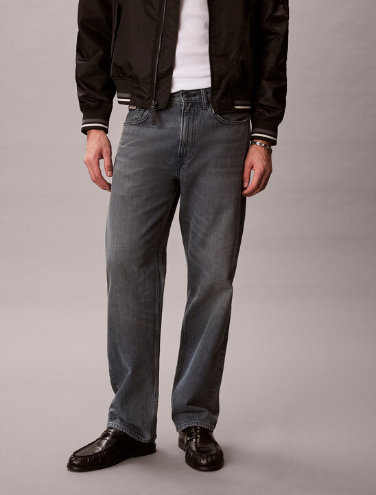 90 年代直筒牛仔褲