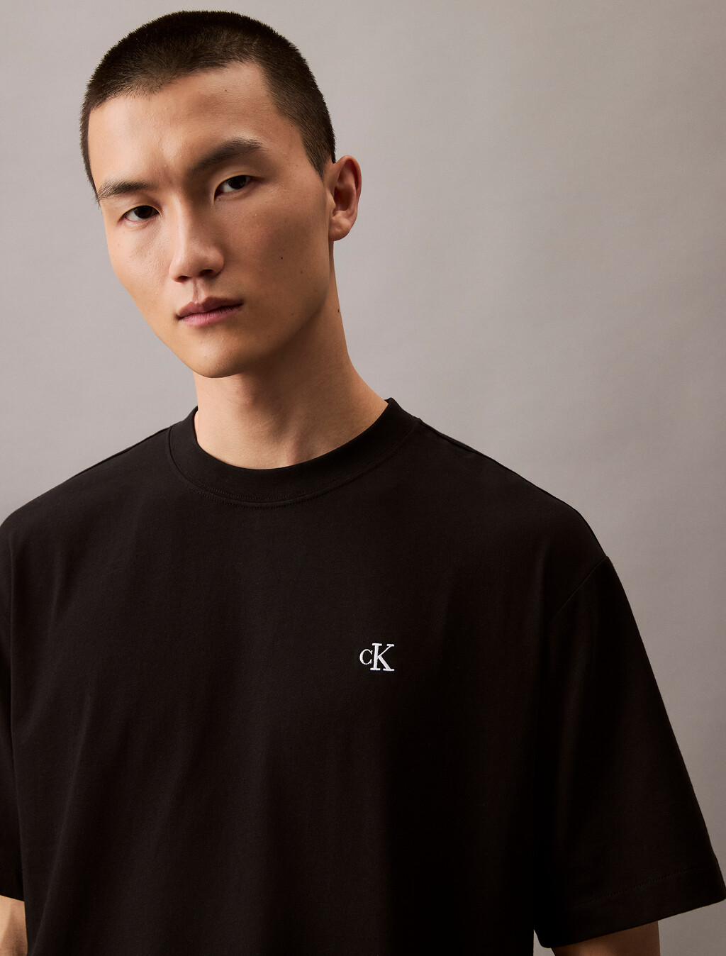 Calvin Logo 圓領上衣, Black, hi-res