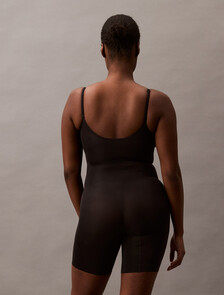 Secure Sculpt 固定塑身緊身衣, Black, hi-res
