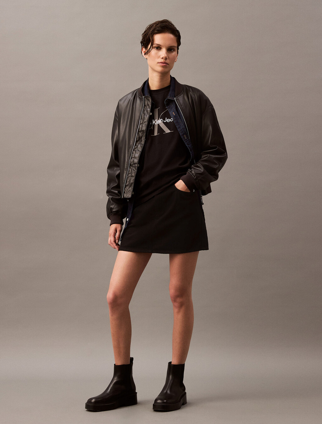 Monogram 標誌 T 裇, Black, hi-res