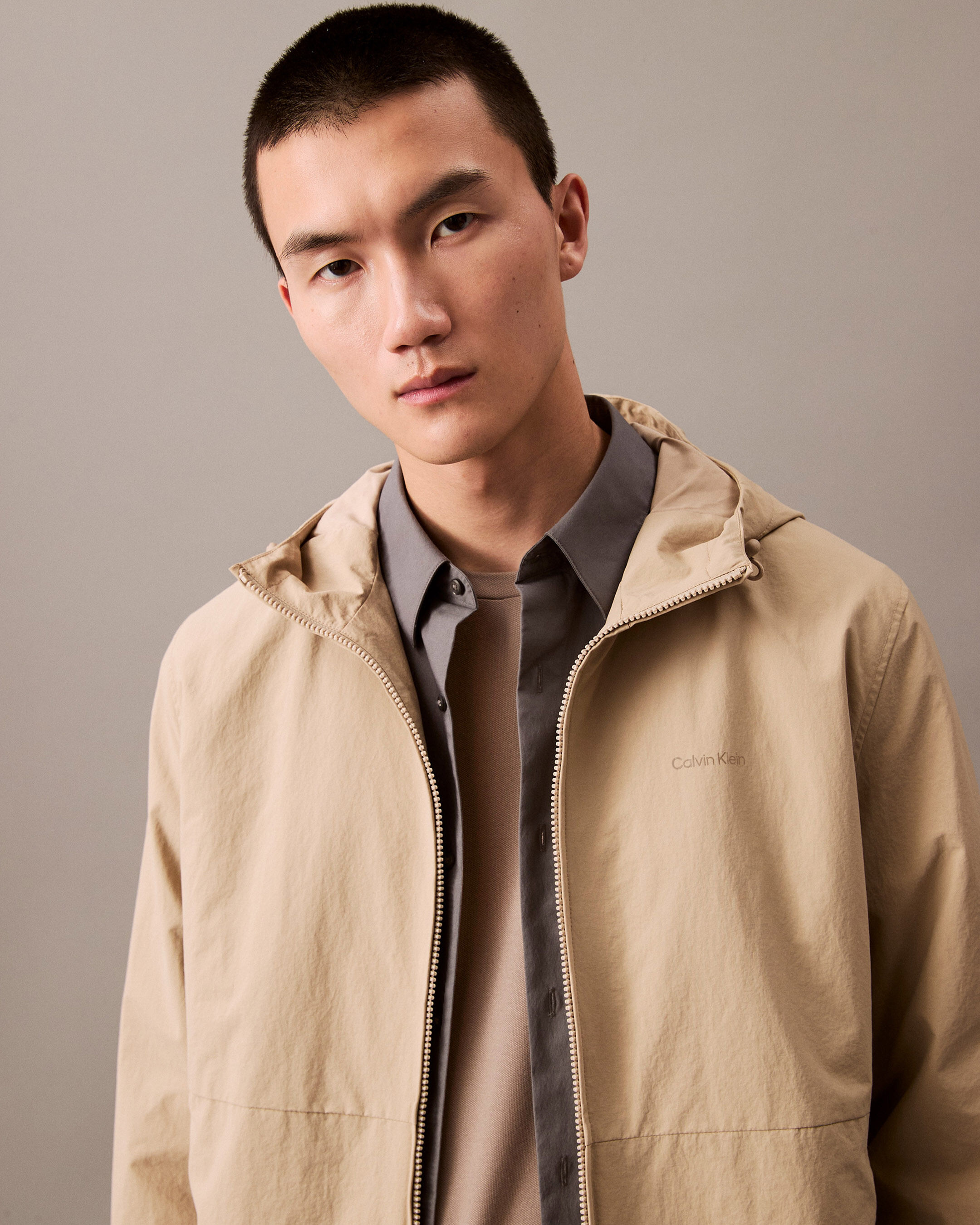 Crinkle Nylon Hooded Windbreaker Jacket | brown | Calvin Crinkle Nylon Hooded Windbreaker Jacket | brown | Calvin