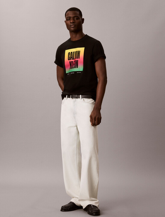 Relaxed Logo T-shirt - Pride