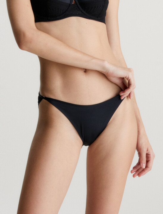 Bikini Briefs - Minimalist Lace