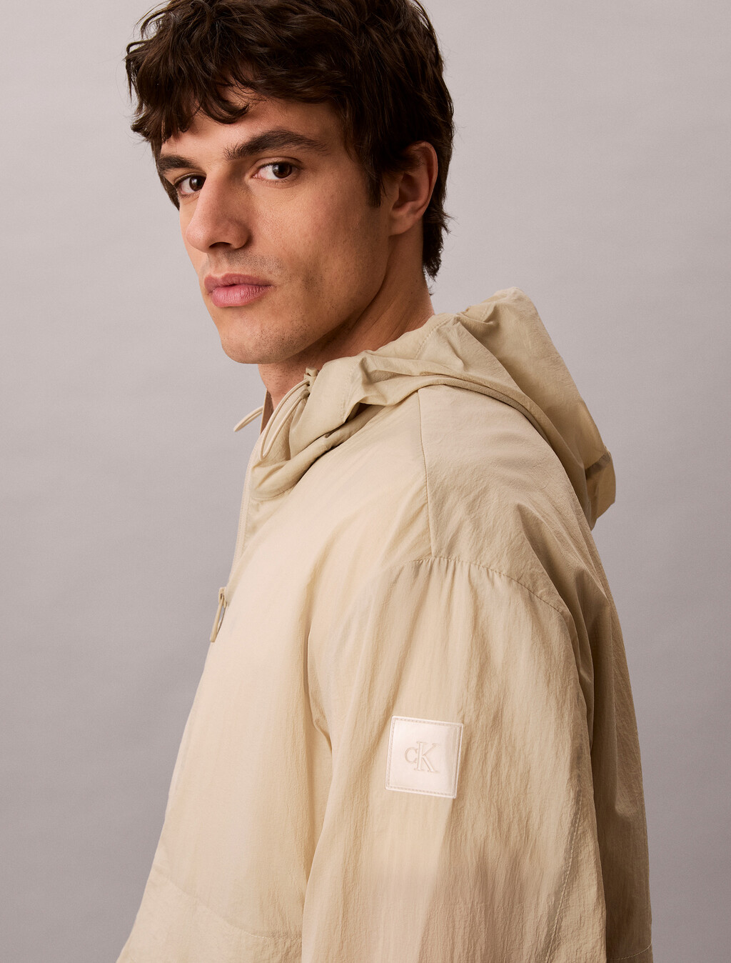 LS LTWT NYLN PCKBL HPlaza Taupe, Plaza Taupe, hi-res