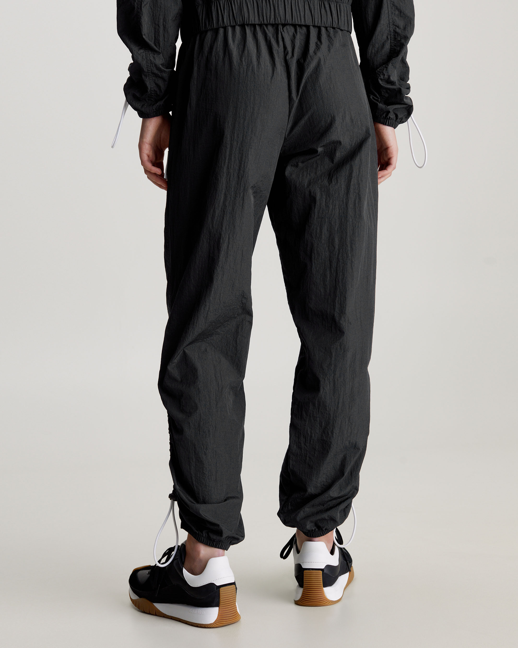 Calvin klein hotsell 54163 pants