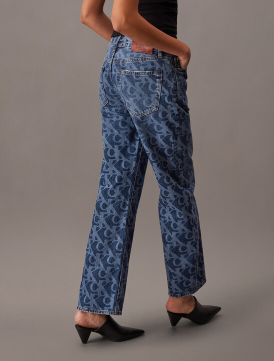 經典 90 年代直筒 CK 牛仔褲