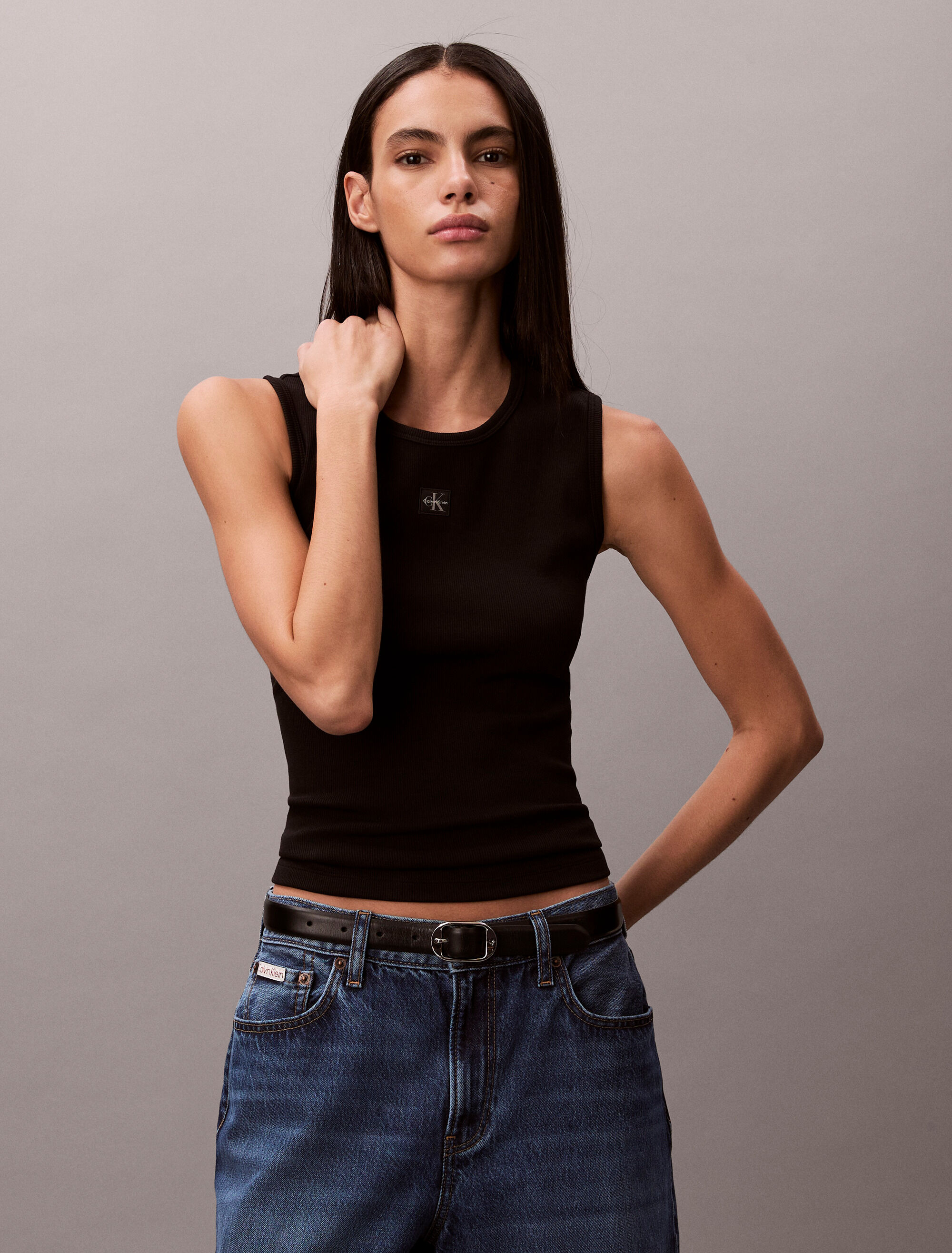 Monogram Label Cutout Tank Top | black | Calvin Klein Taiwan