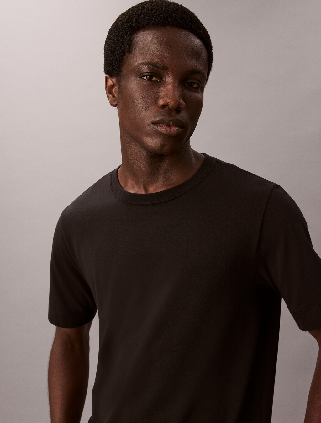 Icon Sport 垂直標誌 T 恤, Black, hi-res