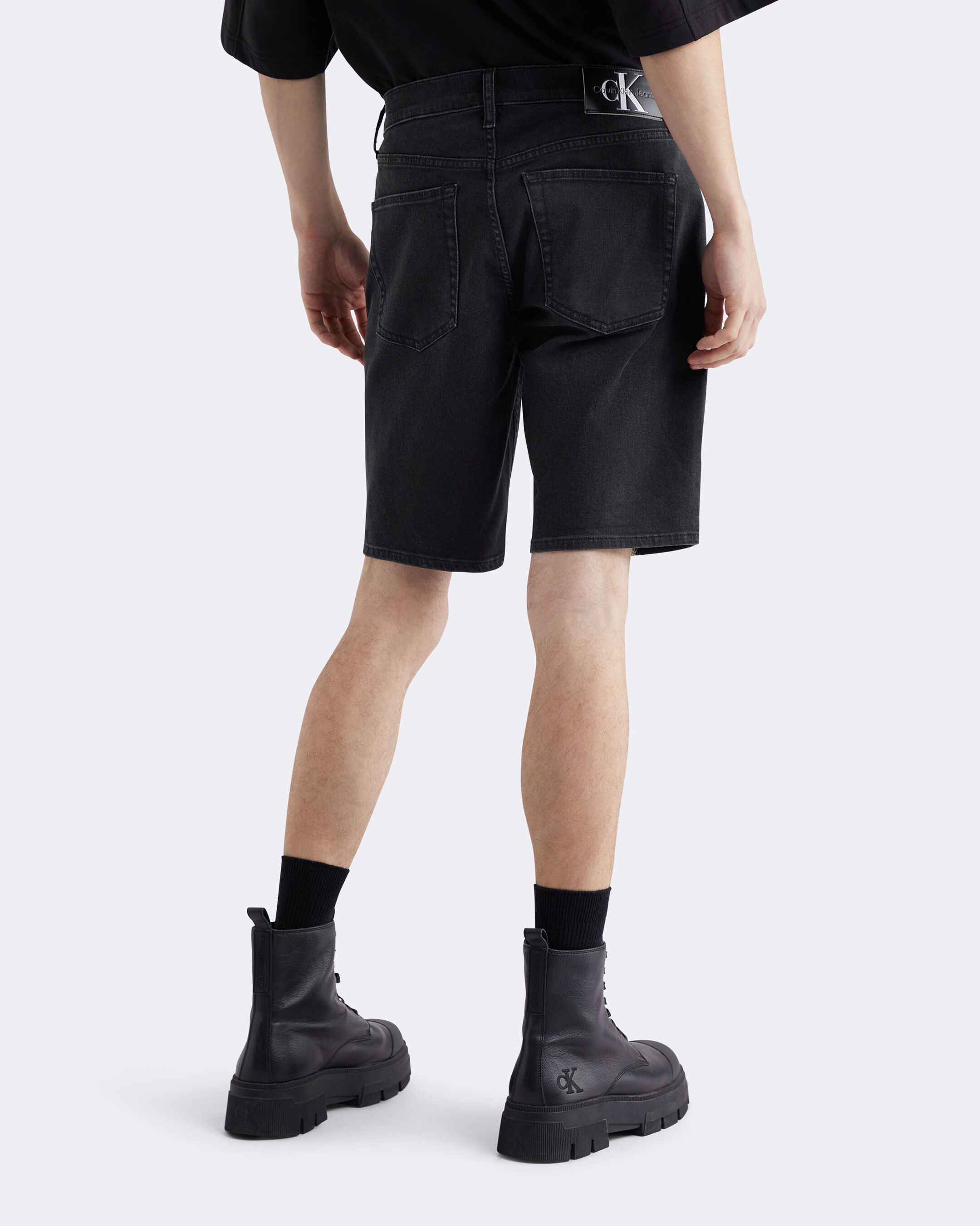 Calvin klein hotsell cargo shorts