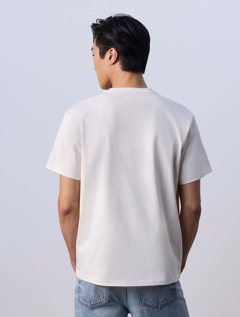 Jung Kook for Calvin Klein 標誌徽章寬鬆 T 恤, LILY, hi-res