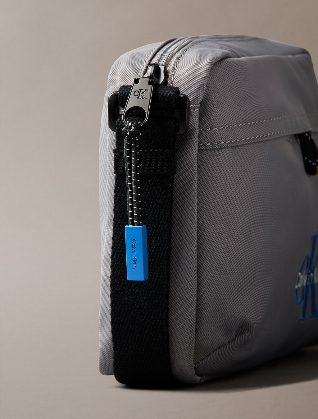 BOLD CAMERA BAGCloudburst, Cloudburst, hi-res