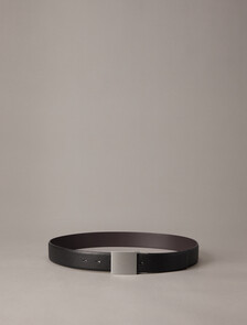 雙面銘牌搭扣皮帶, Black/Bitter Brown, hi-res