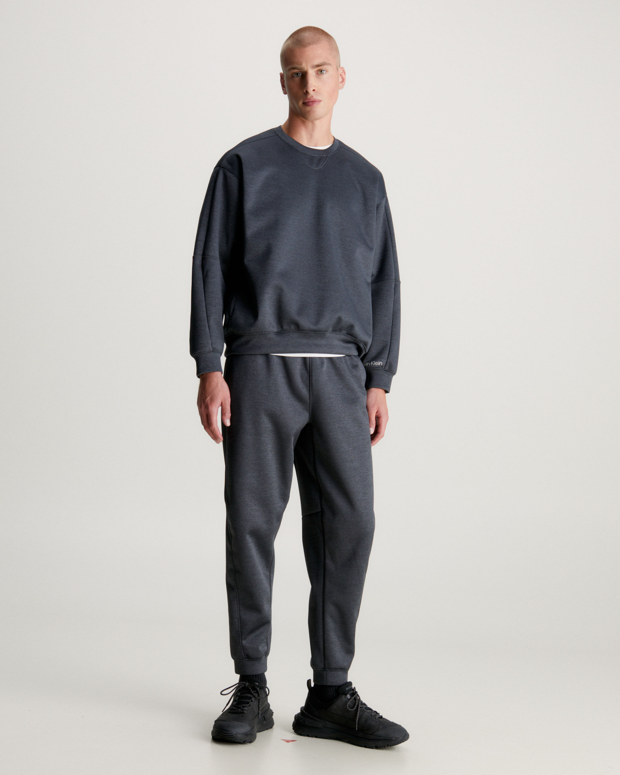 Calvin klein hotsell statement joggers