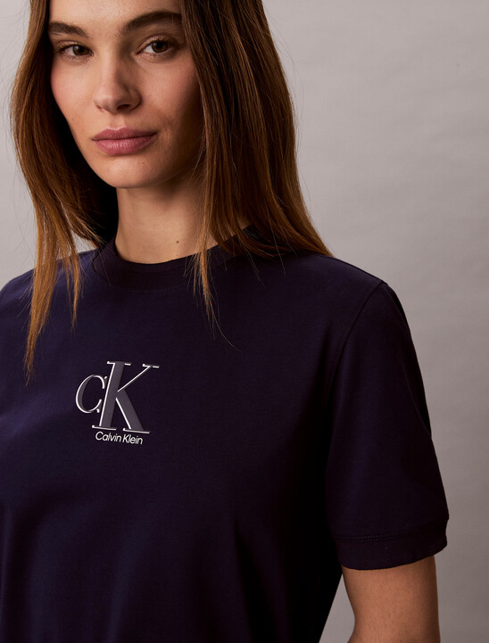 涼感束腰 T 恤洋裝