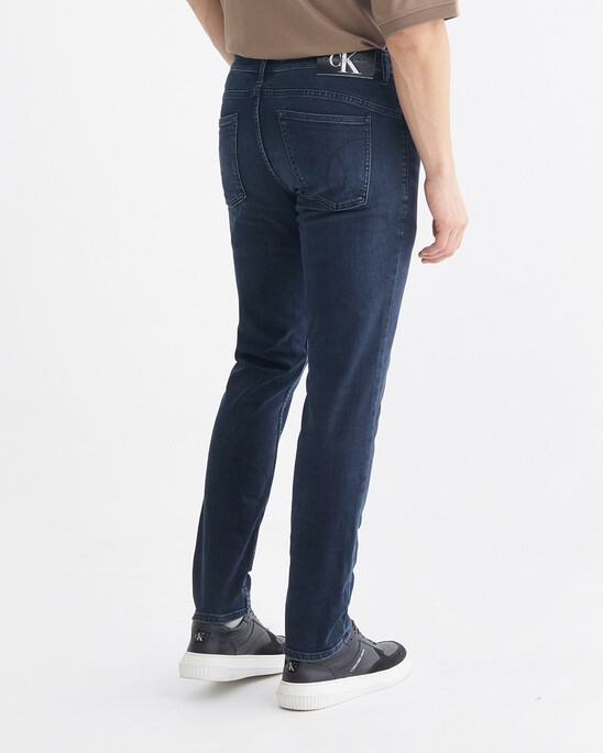 Reconsidered Blue Black Body Taper Jeans