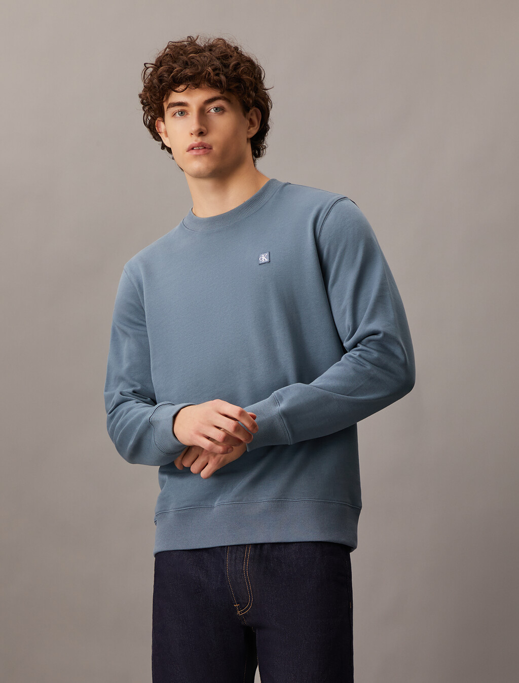 CK Badge Regular Sweatshirt, China Blue, hi-res