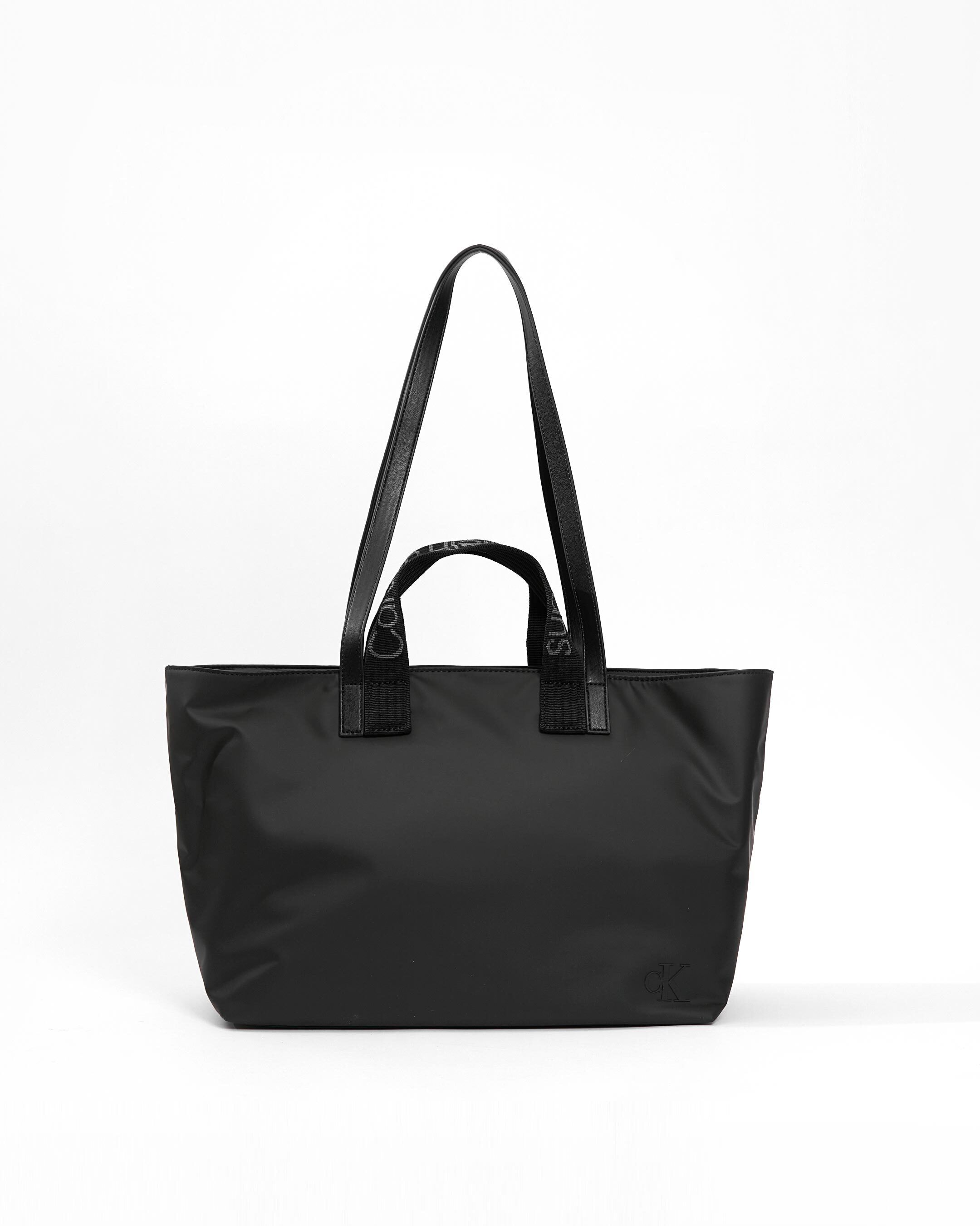Day bag hotsell black