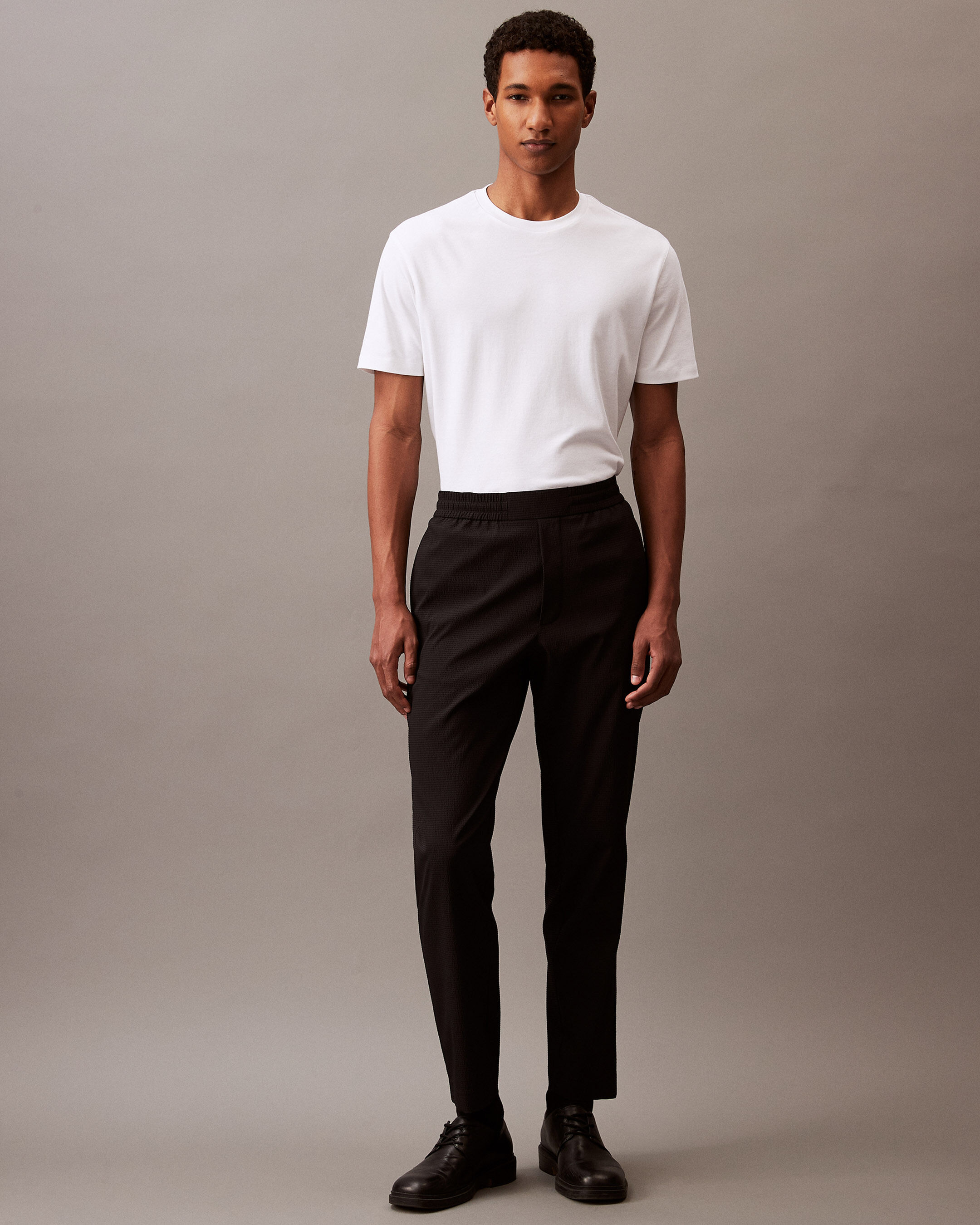 Calvin klein pull on pants top