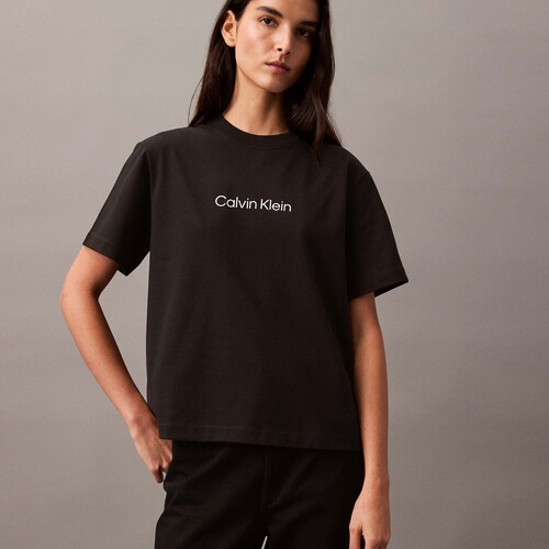 Calvin Klein Hero Modern 方形剪裁 T 恤 Black