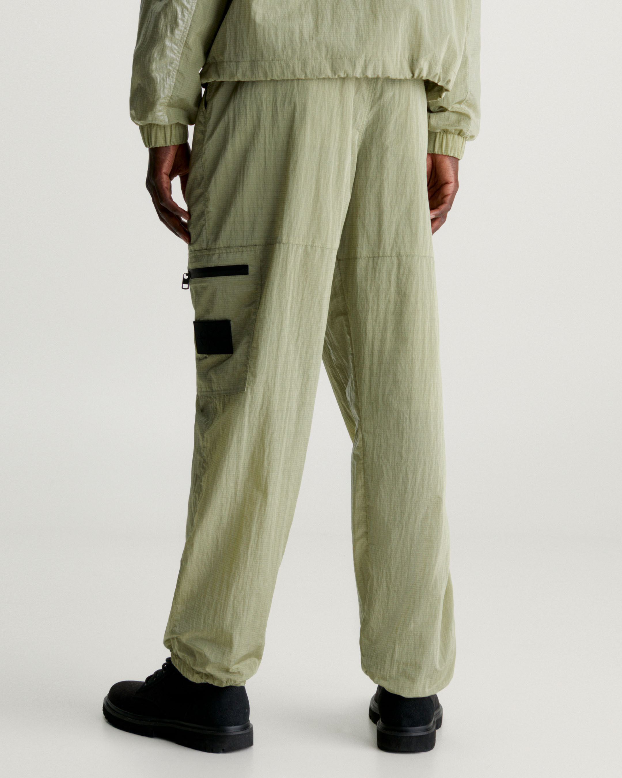 Calvin klein clearance cargo