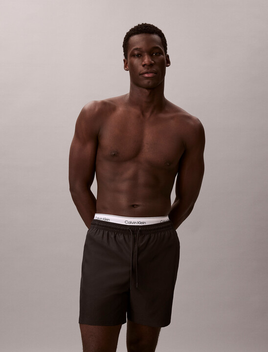 CK Essentials 中長抽繩泳褲