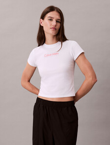 Breathable Quick-Dry Cropped Travel T-shirt, Classic White, hi-res