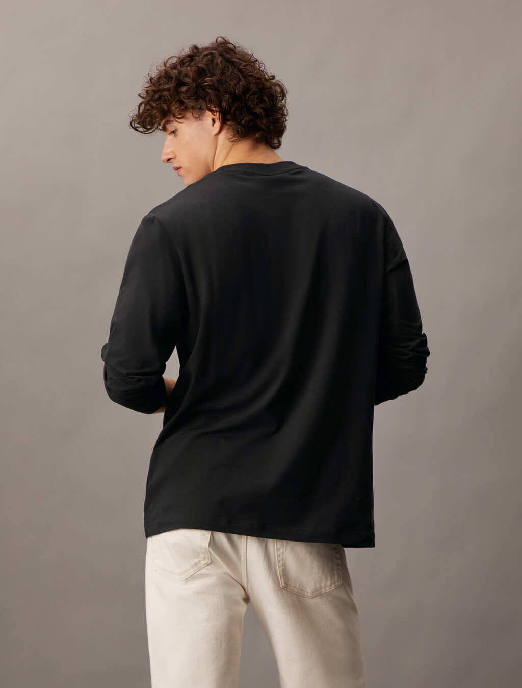Institutional Logo Regular Long Sleeve Tee, Ck Black, hi-res