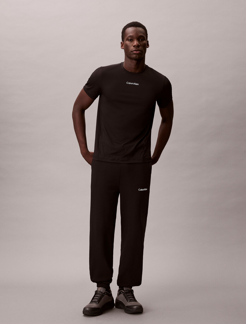 Sport Short Sleeve Tee, Black, hi-res