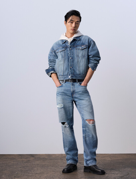 Jung Kook for Calvin Klein 90s 直筒牛仔褲
