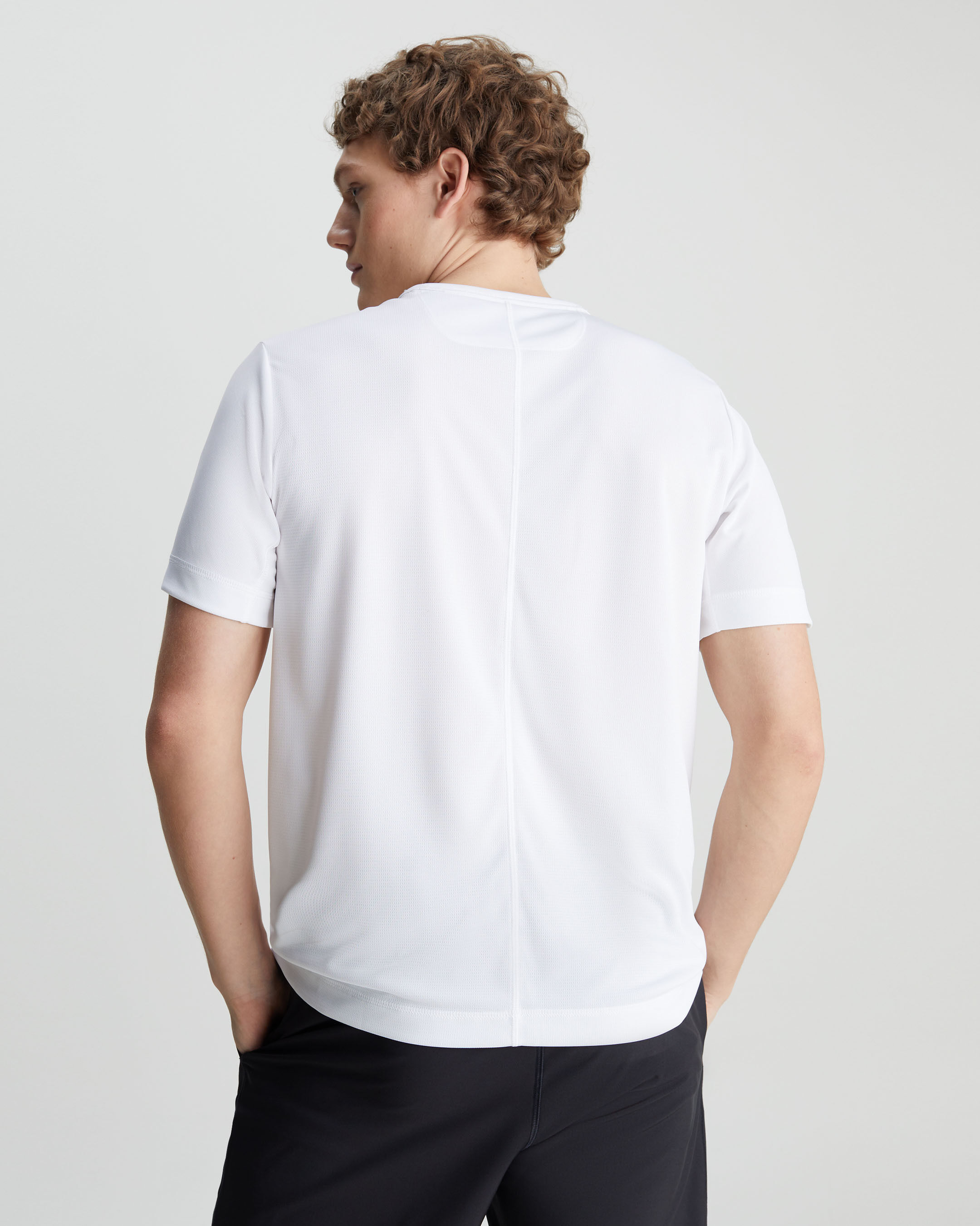 T shirts Calvin Klein Taiwan