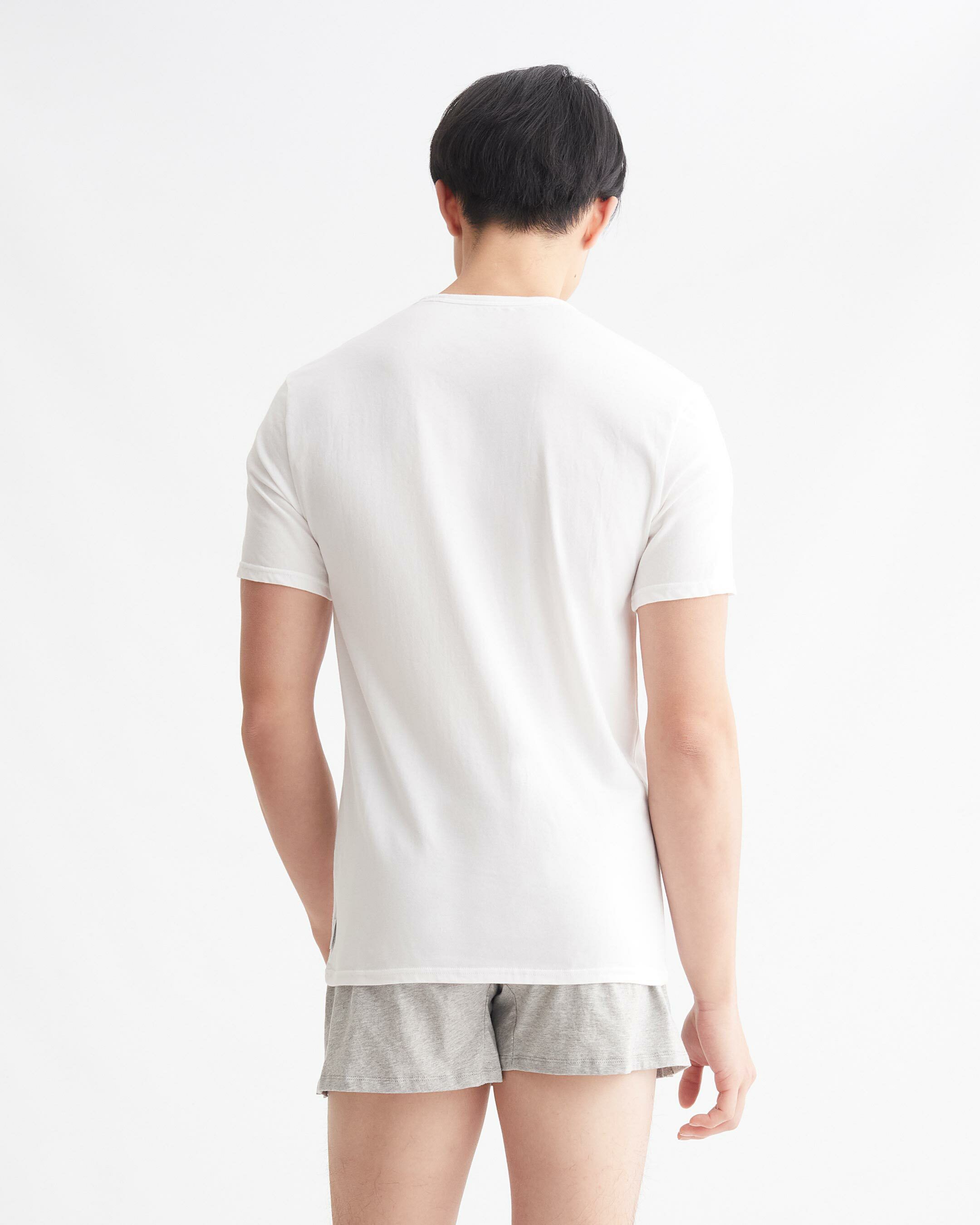 Calvin klein man t sale shirt