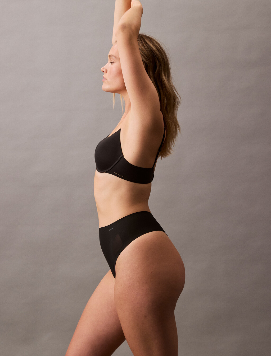 Stay-Put Mesh Thong, Black, hi-res