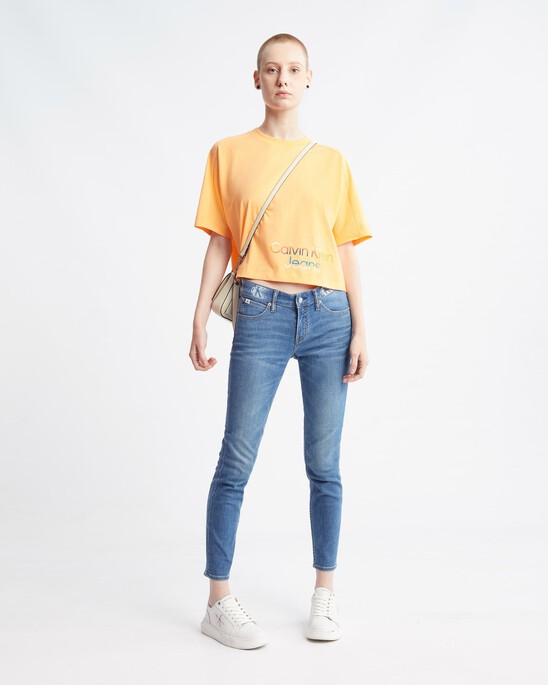Women's T-shirts | Calvin Klein Taiwan