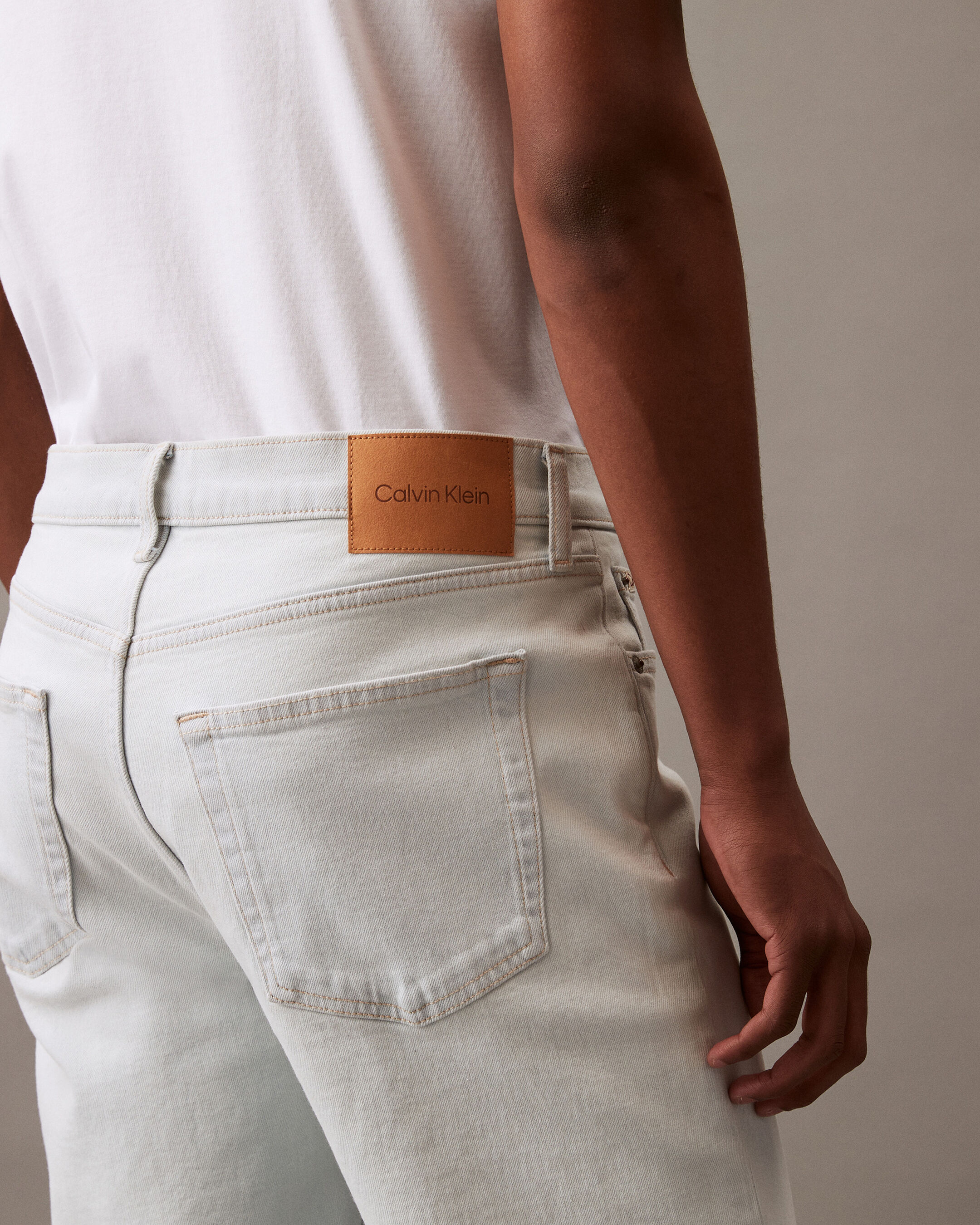 Standard Straight Fit Jeans