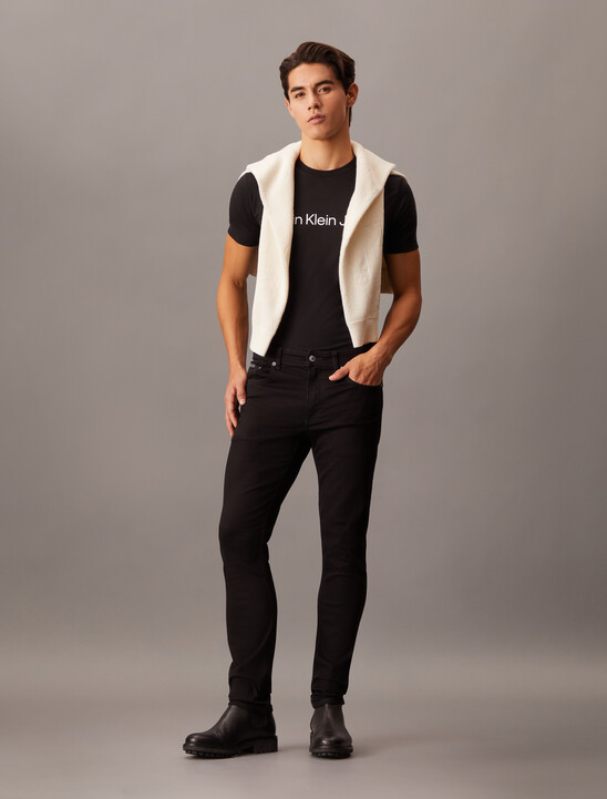 Institutional Logo Slim Short Sleeve Tee