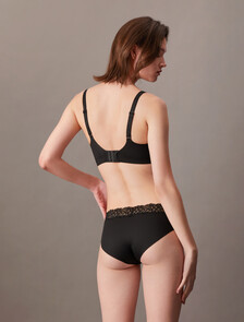 Calvin Klein Adore 低腰三角內褲, Black, hi-res